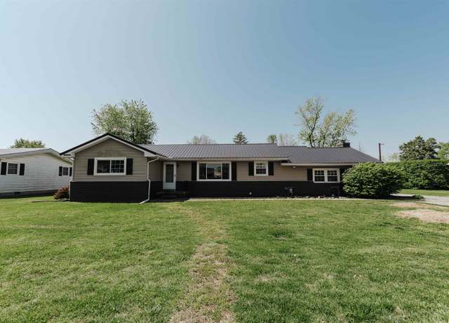 Property at 64 Maple St, Sturgis, KY 42459, 4 beds, 3 baths