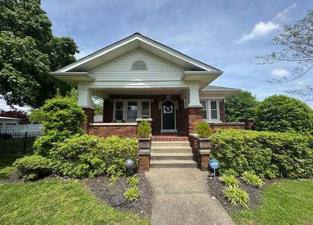 Property at 2555 Honeysuckle Ln, Henderson, KY 42420, 3 beds, 2 baths