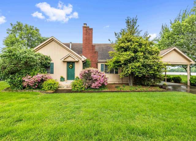 Property at 108 Riverview Dr, Henderson, KY 42420, 3 beds, 3.5 baths