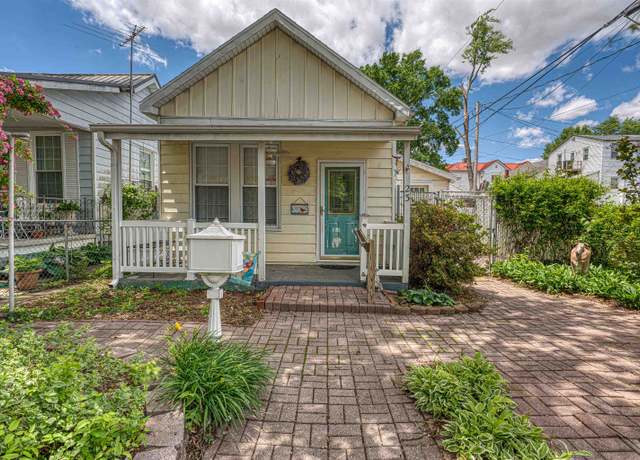 Property at 23 N Adams St, Henderson, KY 42420, 2 beds, 1 bath