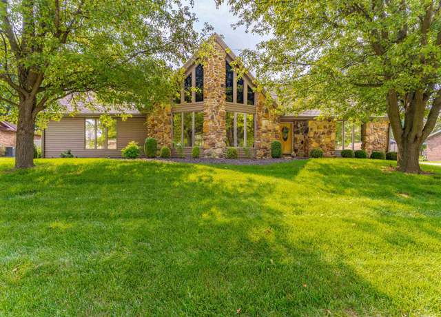Property at 348 Westfield Ln, Henderson, KY 42420, 3 beds, 2 baths