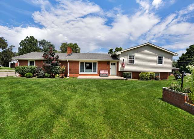 Property at 302 Larue Rd, Henderson, KY 42420, 4 beds, 2.5 baths