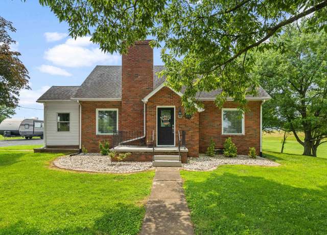 Property at 5870 W State Route 136, Henderson, KY 42420, 2 beds, 2 baths