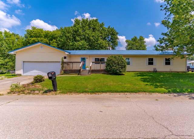 Property at 3517 Henry's Way, Henderson, KY 42420, 4 beds, 1 bath