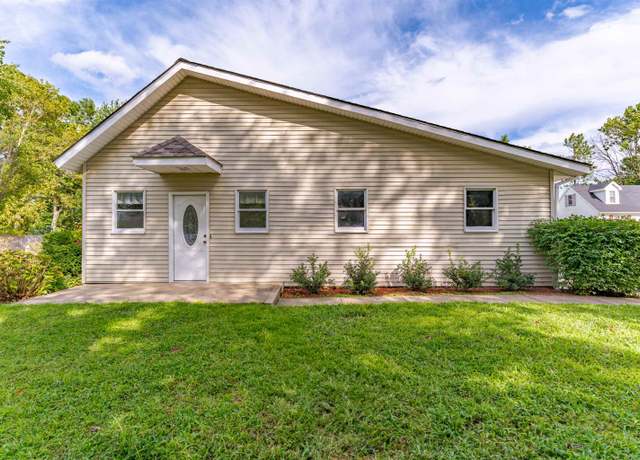 Property at 6070 Larue Rd, Henderson, KY 42420, 3 beds, 2.5 baths