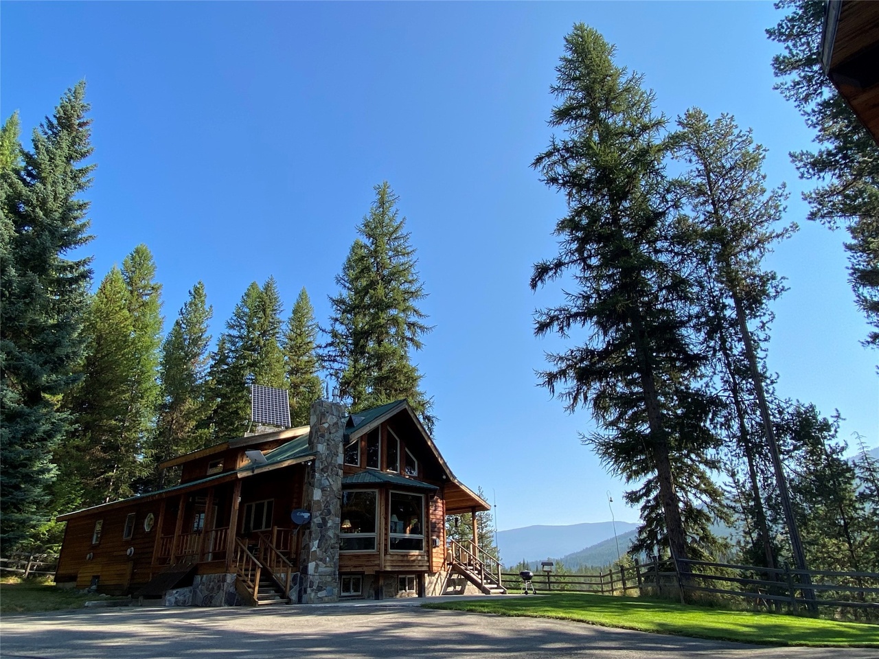 37258 Yaak River Rd, Yaak, MT 59935 MLS 30012352 Redfin