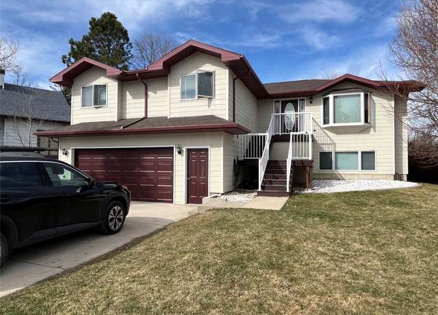 Property at 3042 Delmar Dr, Great Falls, MT 59404, 5 beds, 3 baths