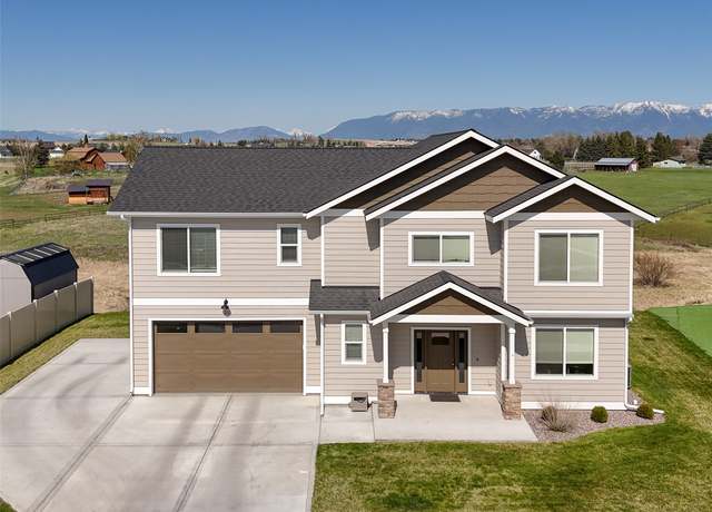 Property at 211 Cottage Dr, Kalispell, MT 59901, 4 beds, 2.5 baths