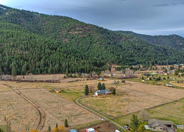 Property at 10079 Miller Creek Rd, Missoula, MT 59803, 6 beds, 3.5 baths