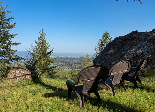 Property at 397 Saddlehorn Trl, Bigfork, MT 59911