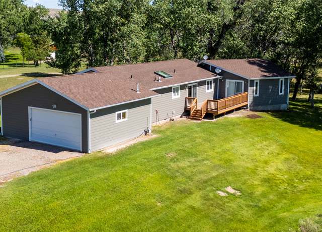 Property at 174 Woodland Estates Rd, Great Falls, MT 59404, 3 beds, 2 baths
