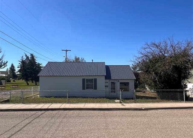 Property at 214 3rd St SW, Cut Bank, MT 59427, 2 beds, 1 bath