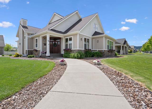 Property at 230 Camp Crook Ave, Kalispell, MT 59901, 4 beds, 3.5 baths