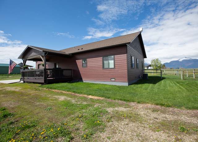 Property at 716 Shadow Dancer Way, Stevensville, MT 59870, 3 beds, 2 baths