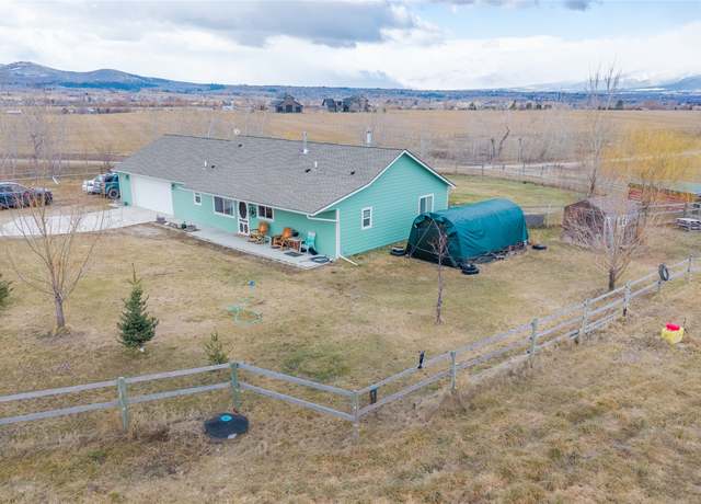 Property at 552 Pat Ln, Stevensville, MT 59870, 2 beds, 2 baths