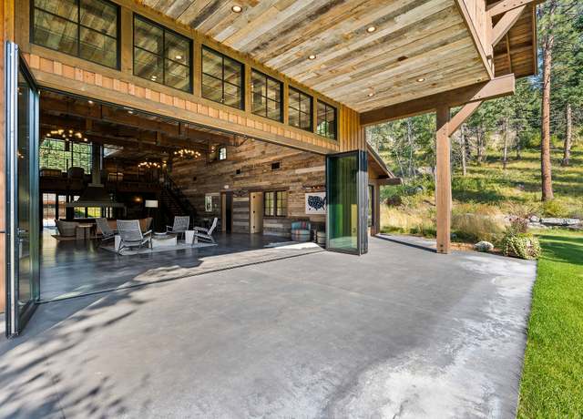 Property at 26 Trails End Ct, Bigfork, MT 59911