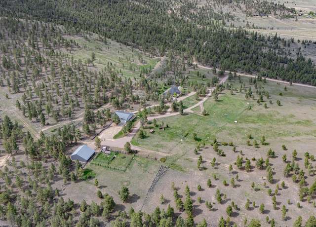 Property at 6325 Vista Grande Rd, Helena, MT 59602, 5 beds, 3.5 baths