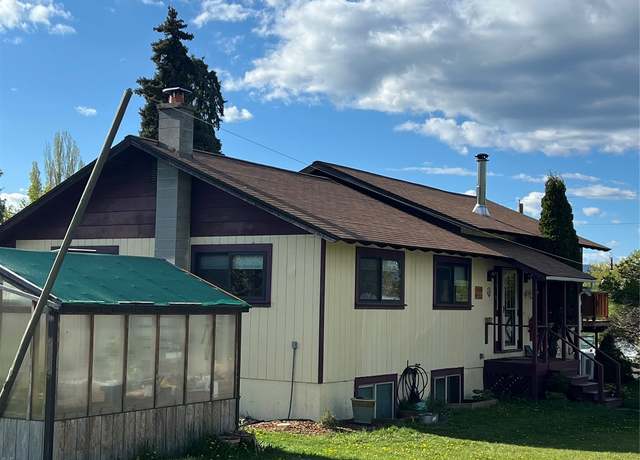 Property at 1108 9th St E, Polson, MT 59860, 4 beds, 3 baths