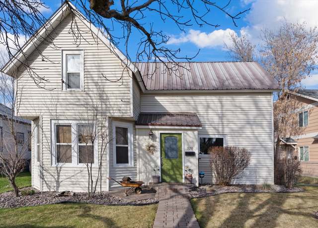 Property at 528 9th Ave W, Kalispell, MT 59901, 3 beds, 1 bath