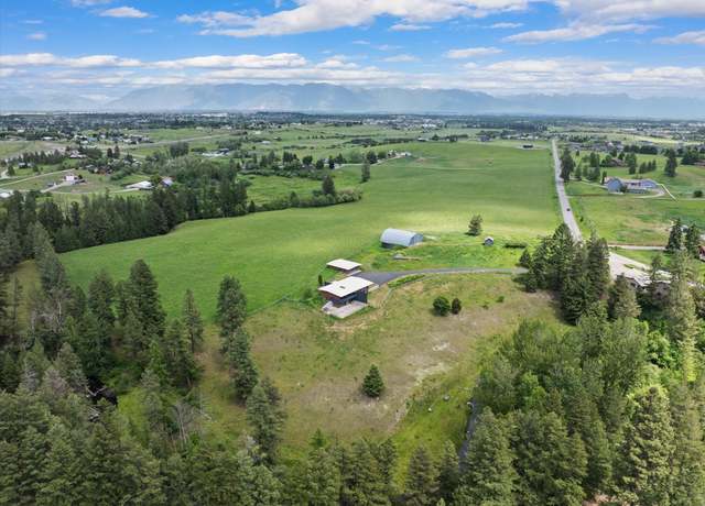Property at 1695 Whalebone Dr, Kalispell, MT 59901, 3 beds, 2 baths