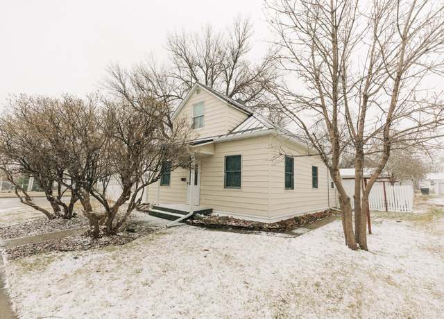 Property at 3226 4th Ave N, Great Falls, MT 59401, 2 beds, 1 bath