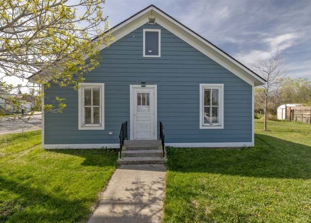 Property at 1735 Missoula Ave, Helena, MT 59601, 3 beds, 2 baths