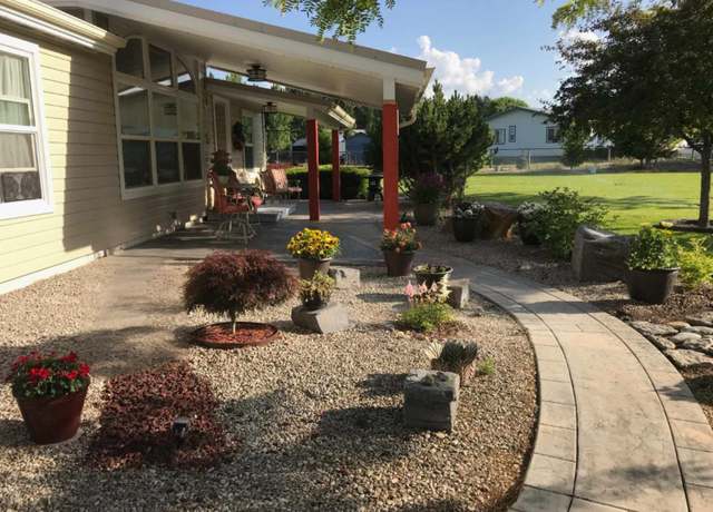 Property at 821 James Dr, Hamilton, MT 59840, 3 beds, 2 baths