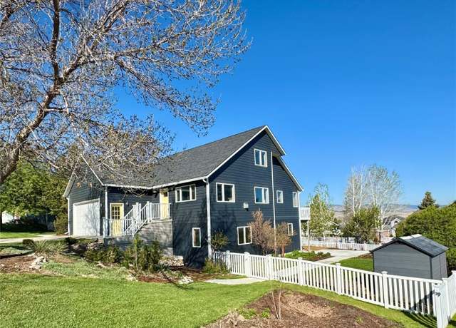 Property at 710 Joslyn St, Helena, MT 59601, 4 beds, 2.5 baths