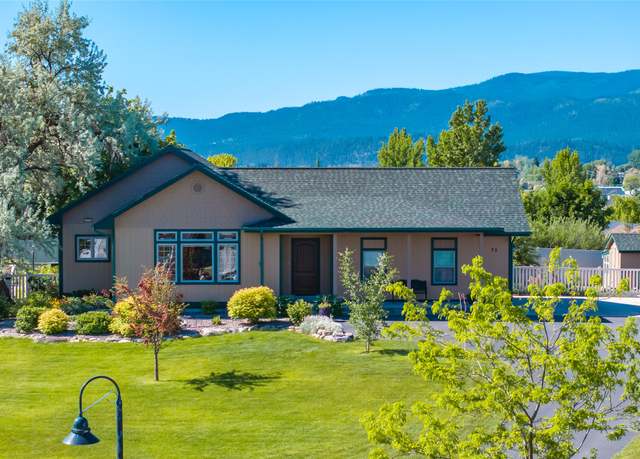 Property at 75 Windriver Dr, Kalispell, MT 59901, 3 beds, 2.5 baths