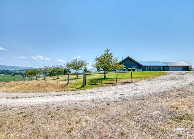 Property at 839 Thomas Ln, Hamilton, MT 59840, 3 beds, 3 baths