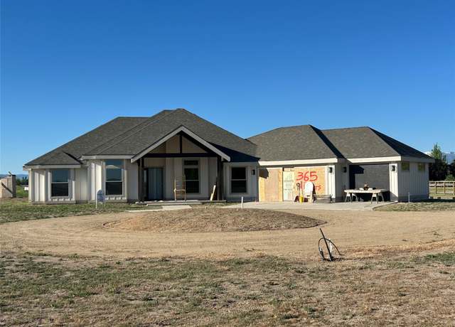 Property at 365 Winters Ln, Stevensville, MT 59870, 4 beds, 3 baths