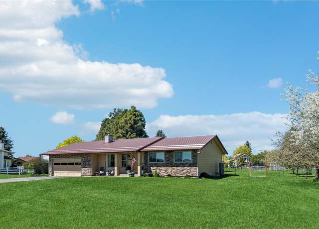 Property at 2106 Mission Trl, Kalispell, MT 59901, 3 beds, 2.5 baths