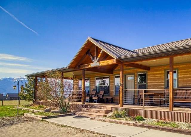 Property at 1030 S Sunset Bench Rd, Stevensville, MT 59870, 3 beds, 2.5 baths