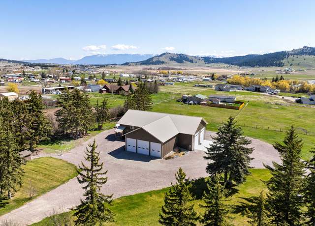 Property at 179 Managhan Ln, Kalispell, MT 59901, 2 beds, 1.5 baths