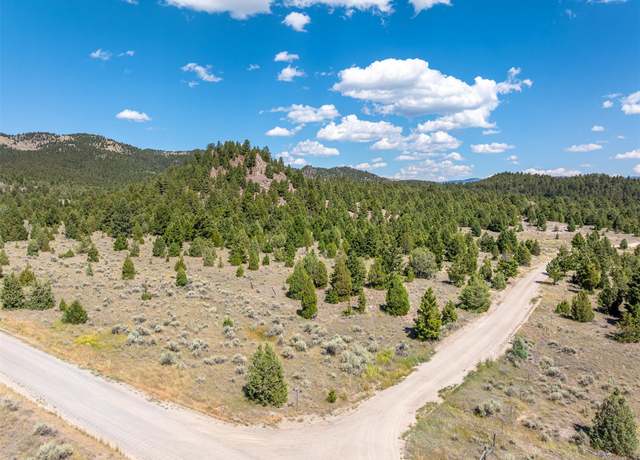 Property at 414 Dynamite Dr, Anaconda, MT 59711