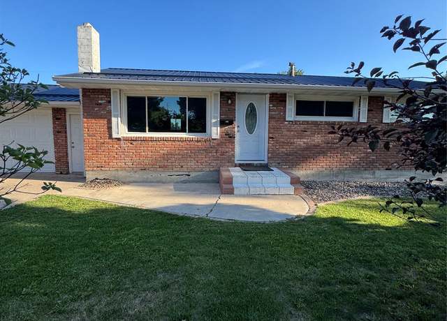 Property at 612 25th Ave NE, Great Falls, MT 59404, 5 beds, 2 baths
