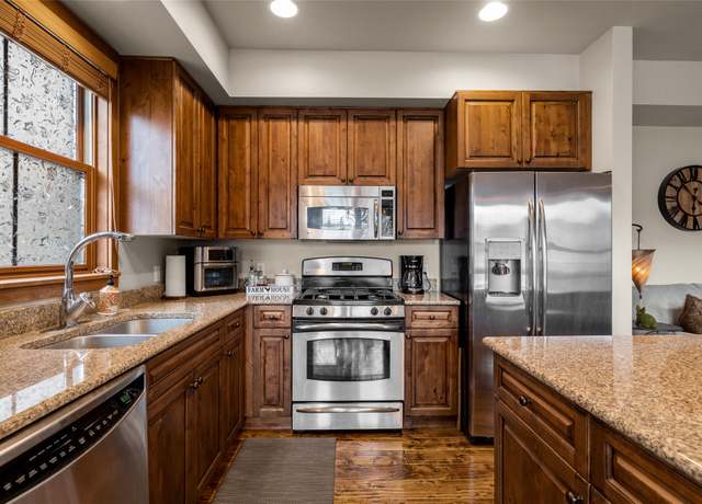 Property at 6300 Locarno Dr, Whitefish, MT 59937, 1 bed, 1.5 baths
