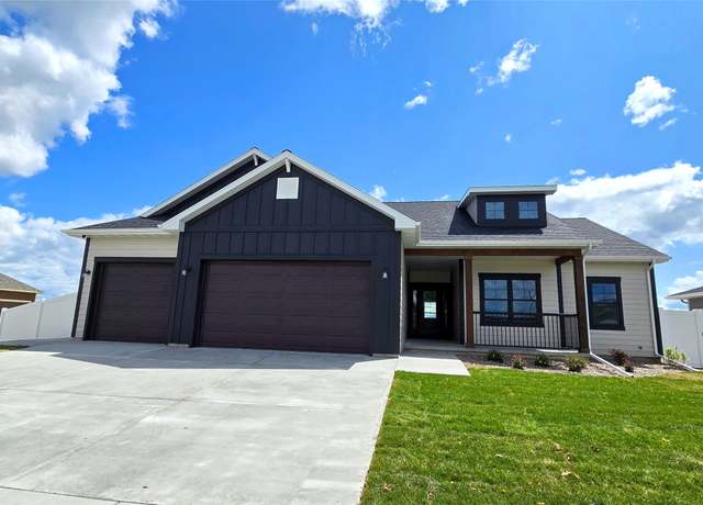 Property at 4017 12th St NE, Great Falls, MT 59404, 3 beds, 2 baths