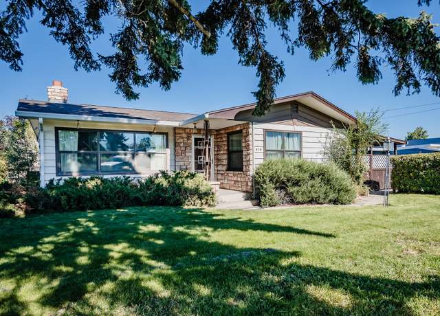 Property at 416 W Custer Ave, Helena, MT 59602, 4 beds, 2 baths