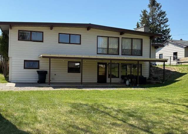 Property at 1344 E 3rd St, Whitefish, MT 59937, 5 beds, 2 baths