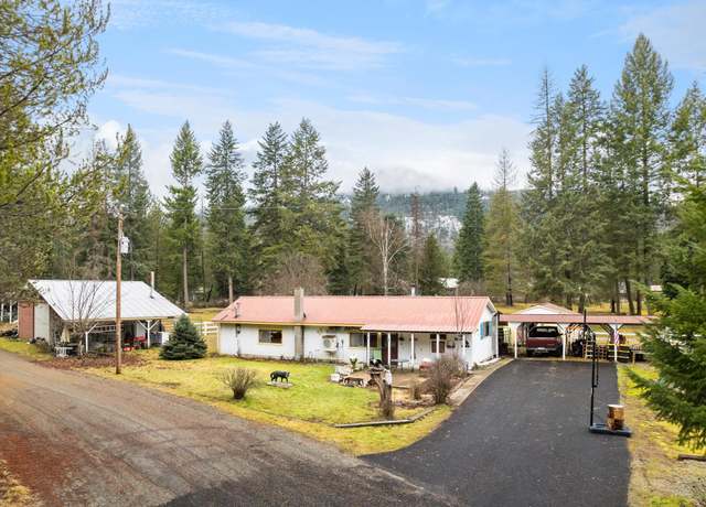 Property at 22 Center Dr, Troy, MT 59935, 2 beds, 2 baths