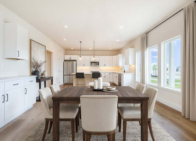Property at 623 Holstein Way, Kalispell, MT 59901, 3 beds, 2.5 baths
