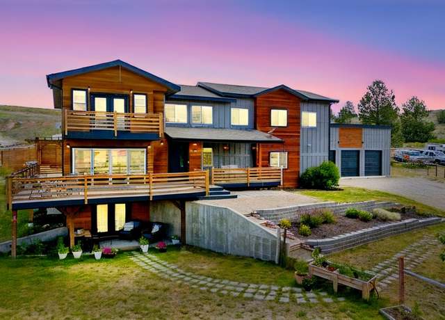 Property at 4528 Adellon Ct, Stevensville, MT 59870, 4 beds, 4.5 baths
