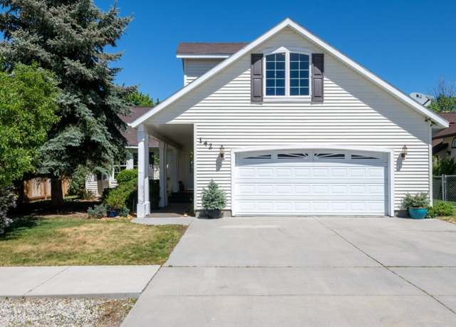Property at 142 Thomas St, Hamilton, MT 59840, 3 beds, 2.5 baths