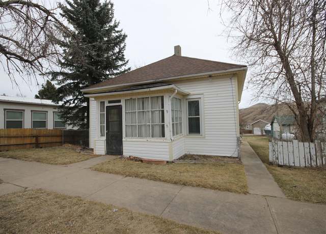 Property at 9 5th St N, Belt, MT 59412, 2 beds, 1 bath