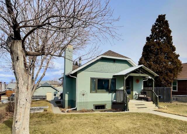 Property at 1030 Butte Ave, Helena, MT 59601, 5 beds, 2.5 baths