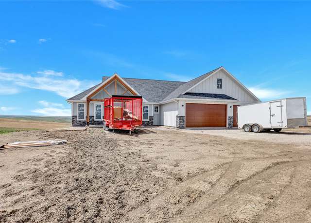 Property at 132 Barn Wood Ln, Great Falls, MT 59405, 4 beds, 2 baths