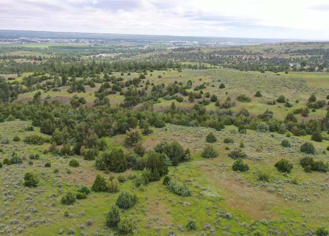 Property at 4 Lupine Rd, Billings, MT 59101