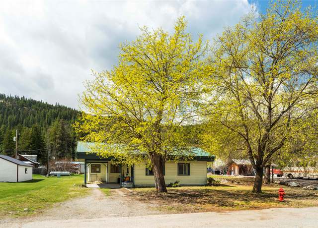Property at 113 W Spokane Ave, Troy, MT 59935, 3 beds, 1 bath