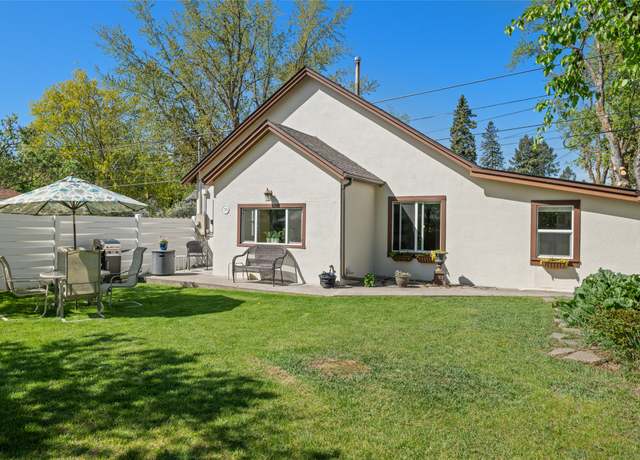 Property at 776 1st Ave, Kalispell, MT 59901, 3 beds, 1 bath